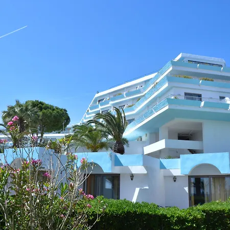 Blue Horizon Resort