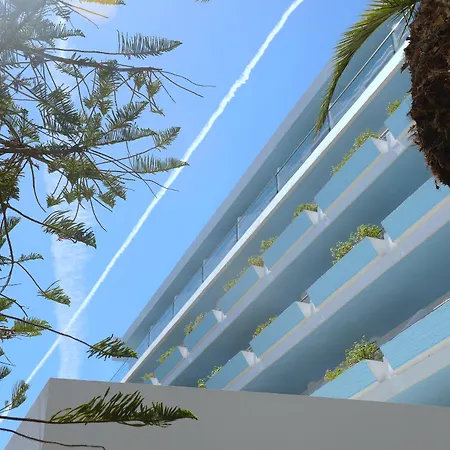 Resort Blue Horizon